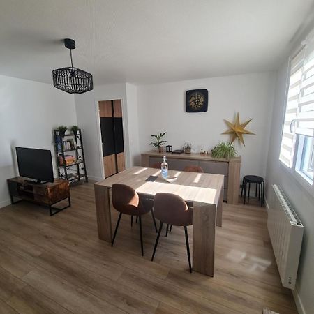 Besancon Appartement T2 Sur Cour Interieure Proximite Gare Luaran gambar